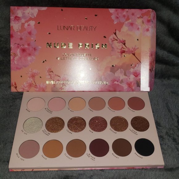 LUNAR BEAUTY NUDE PRISM EYESHADOW PALETTE $55 - Picture 1 of 13
